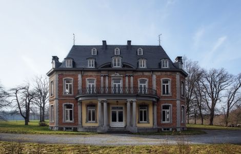 /pp/cc_by_sa/thumb-chateau-louveterie-belgium.jpg