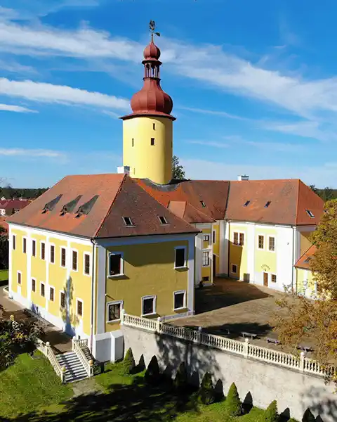 Schlösser zum Verkauf Deutschland und Ausland