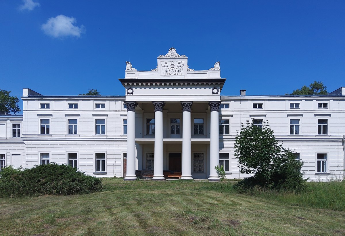 Palats i Głuchowo, Foto 2024